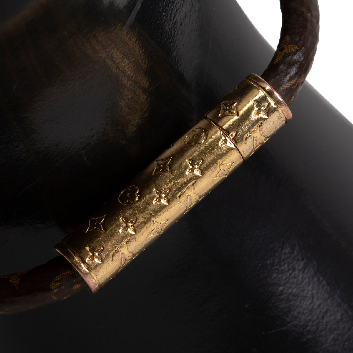 LOUIS VUITTON Push it Bracelet