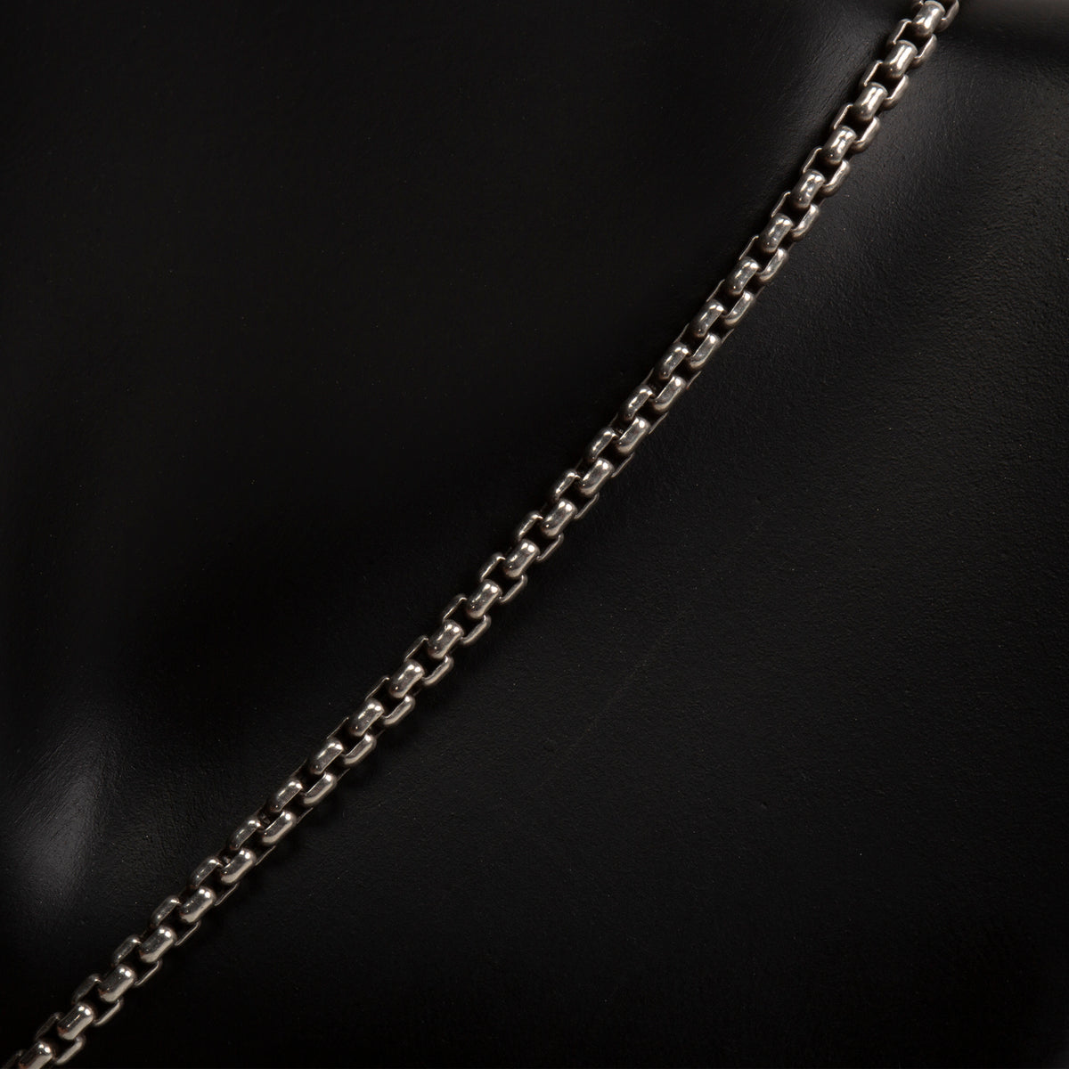 DAVID YURMAN Diamond Tag Pendant Necklace