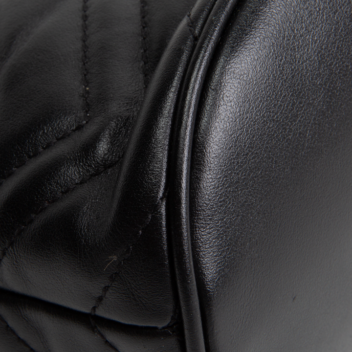 GUCCI GG Marmont Matelasse Mini Bucket Bag - Black