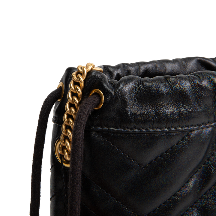 GUCCI GG Marmont Matelasse Mini Bucket Bag - Black