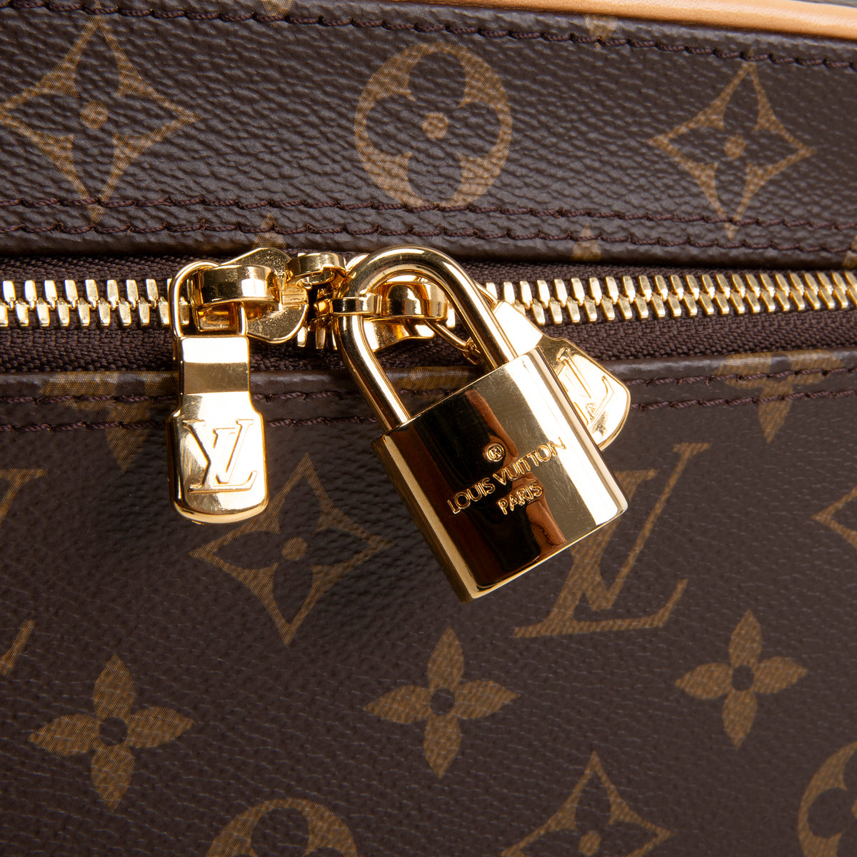 LOUIS VUITTON Nice Vanity Case
