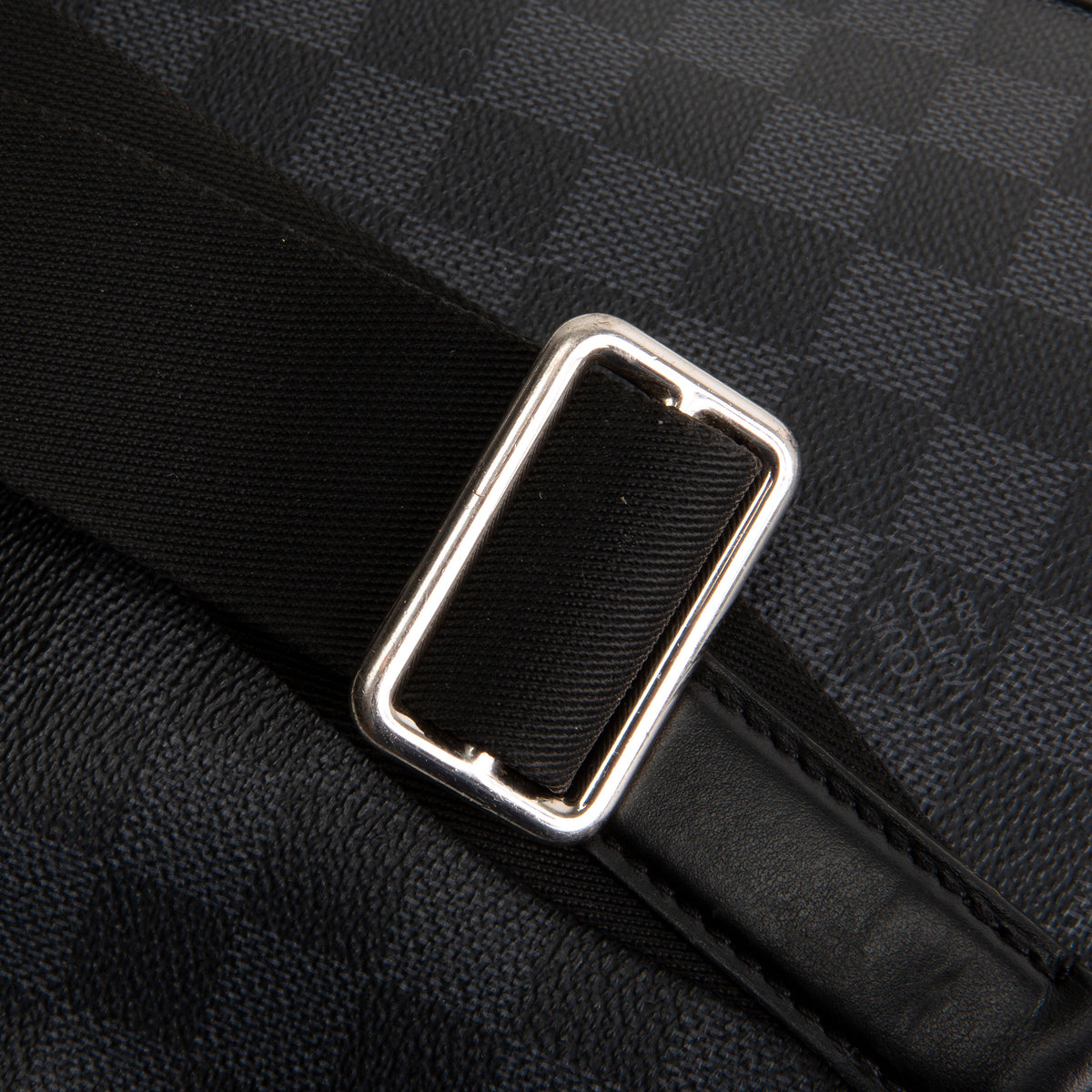 LOUIS VUITTON Avenue Sling Bag - Damier Graphite OUTLET FINAL SALE