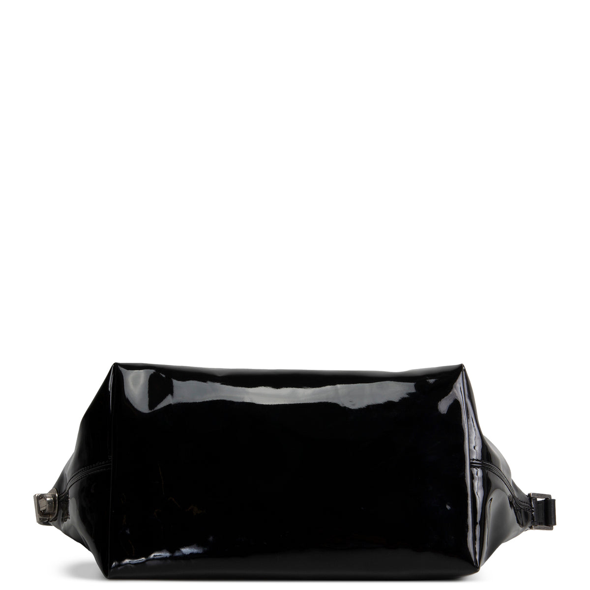 SAINT LAURENT Patent Le Monogramme Shoulder Bag - Black