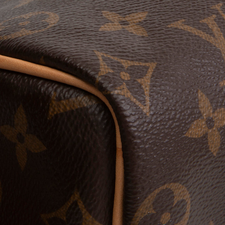 LOUIS VUITTON Monogram Toiletry Dopp Kit