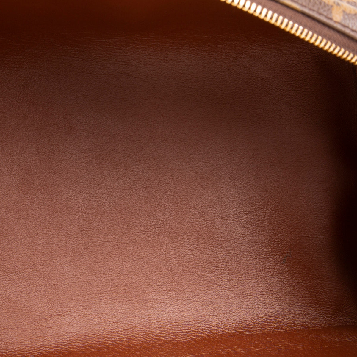 LOUIS VUITTON Monogram Toiletry Dopp Kit