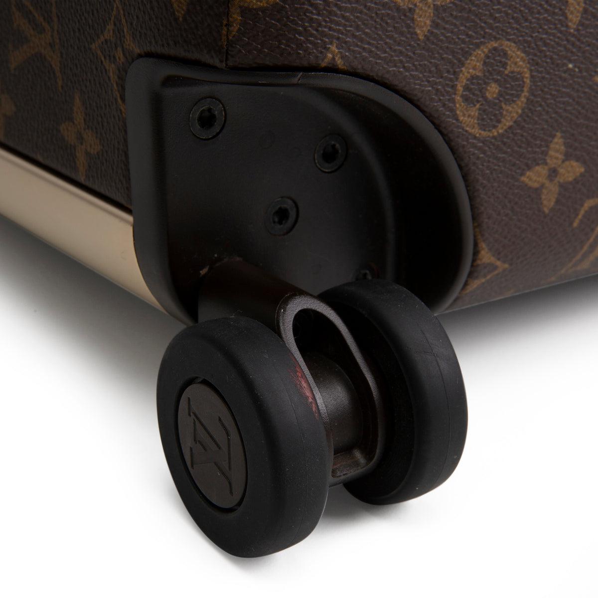 LOUIS VUITTON Horizon 55 Monogram w/ Vachetta Accents