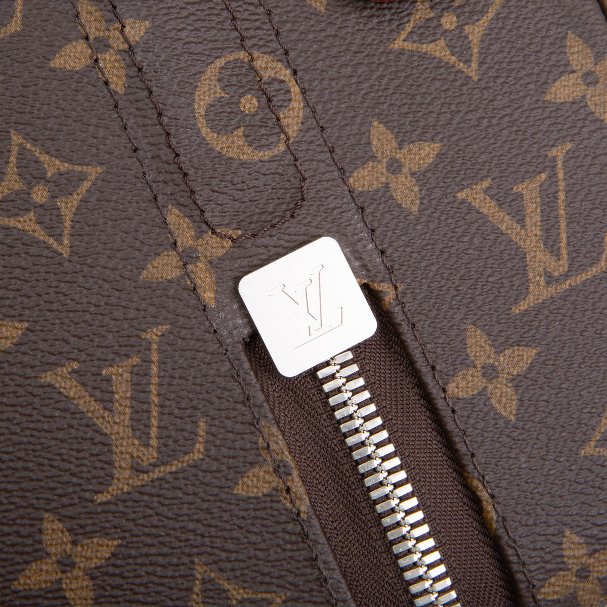 LOUIS VUITTON Horizon 55 Monogram w/ Vachetta Accents