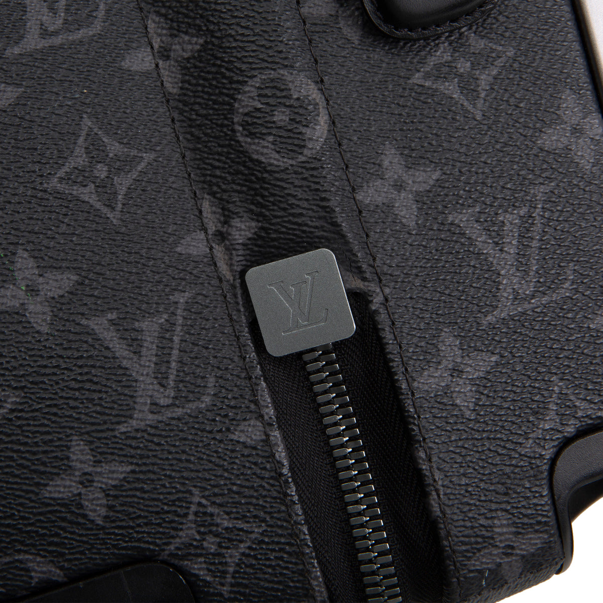 LOUIS VUITTON Horizon 55 Eclipse Monogram