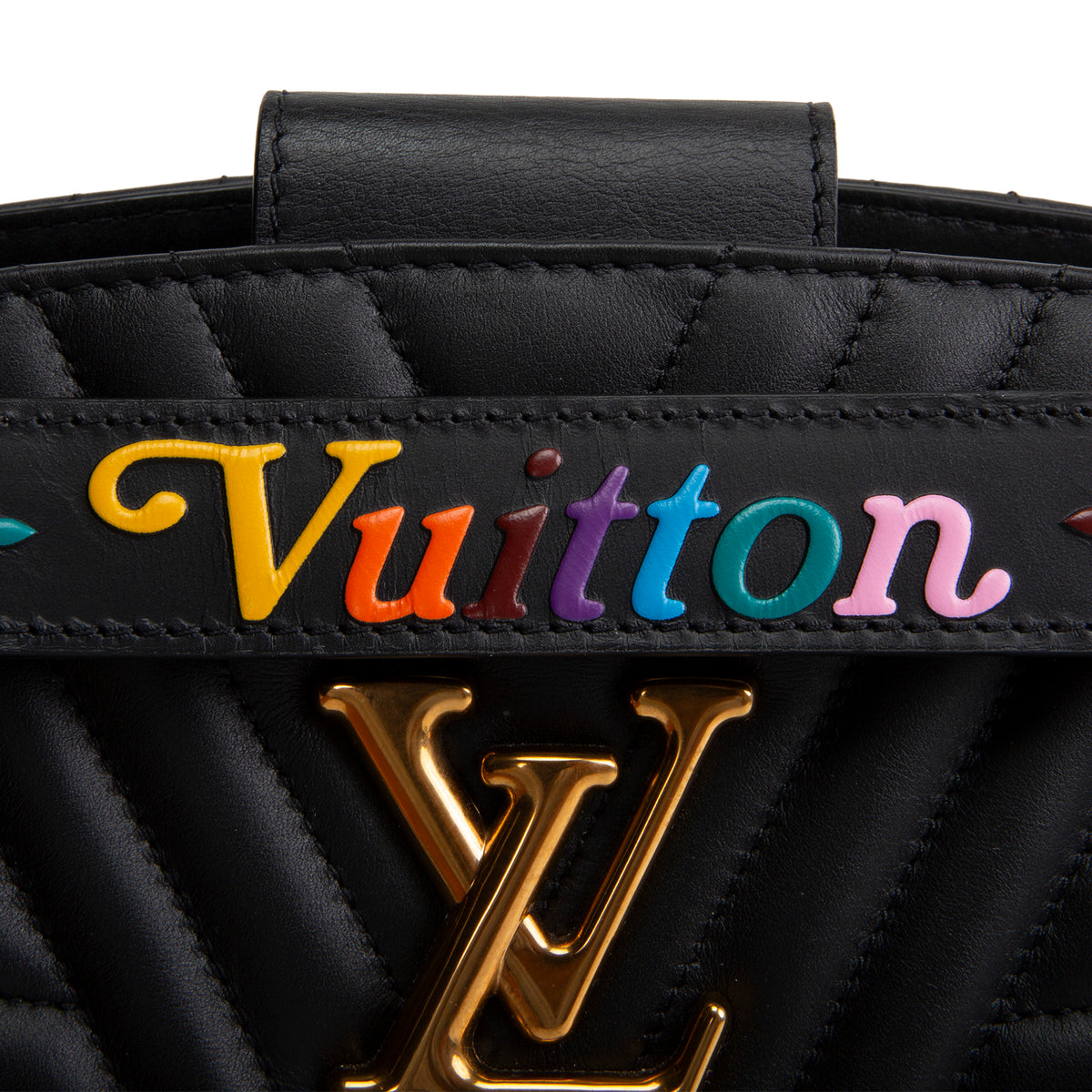 LOUIS VUITTON New Wave Chain Tote - Black