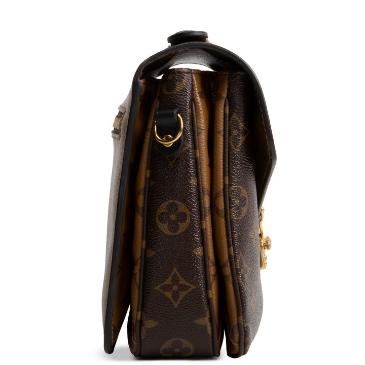 LOUIS VUITTON Monogram Reverse Pochette Metis