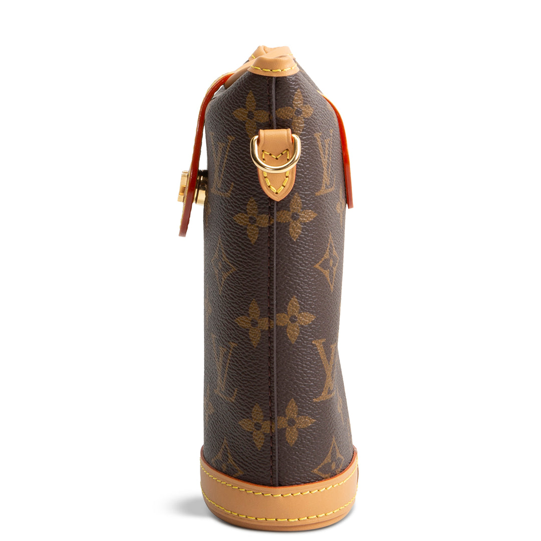 LOUIS VUITTON Monogram Fold Me Pouch