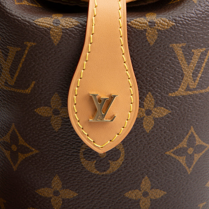 LOUIS VUITTON Monogram Fold Me Pouch