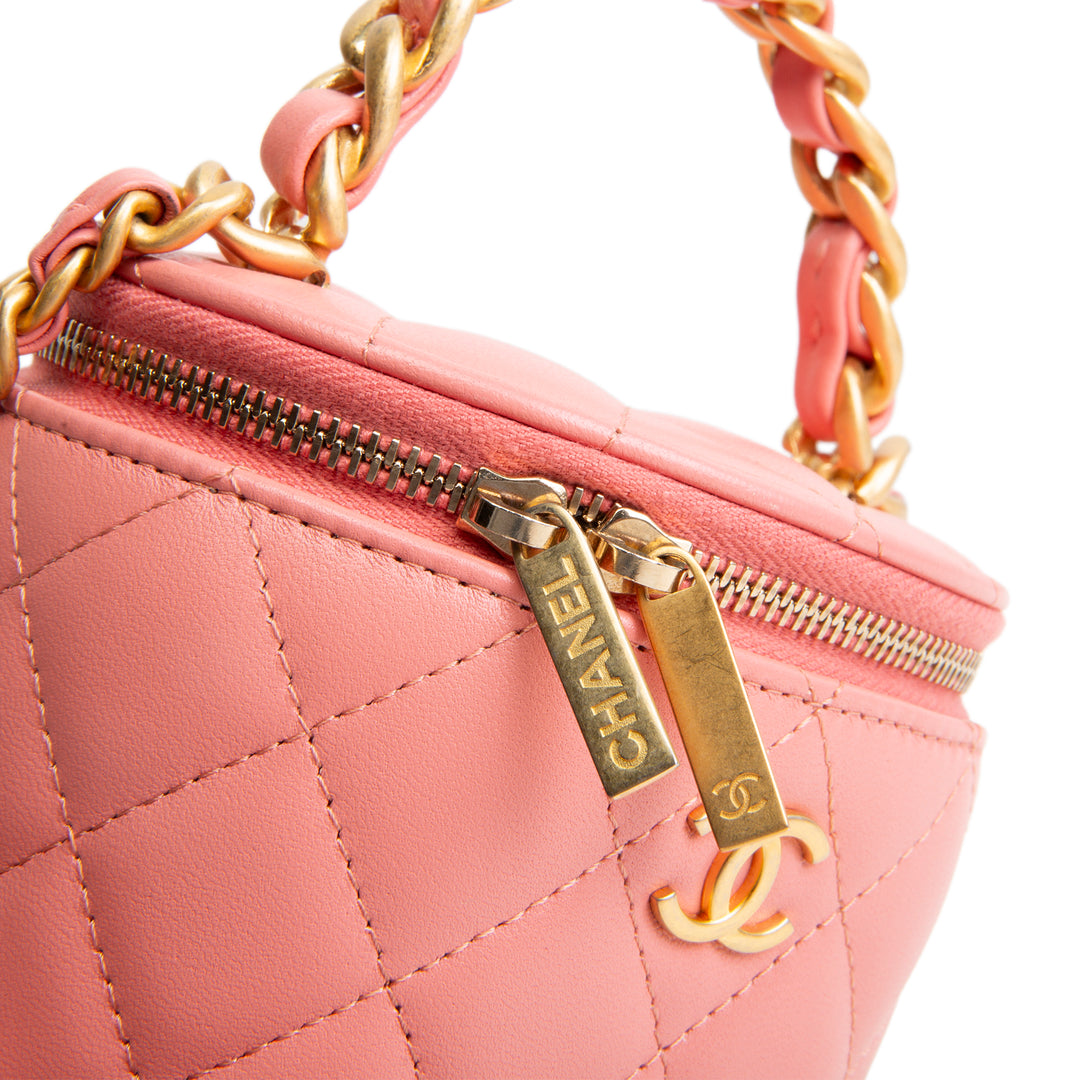 CHANEL Afternoon Tea Bucket Bag - Quilted Lambskin