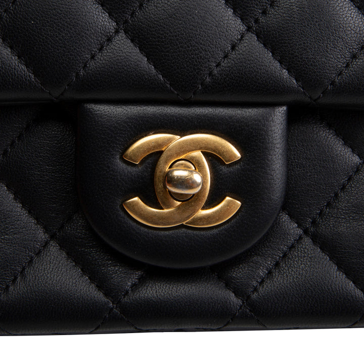 CHANEL Pearl Crush Small Flap Bag - Black