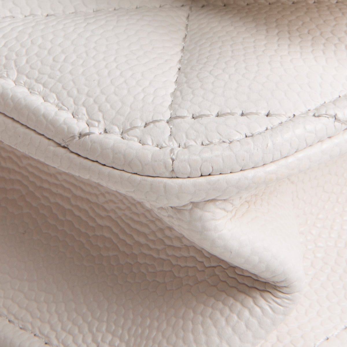 CHANEL Strass Wallet on Chain - White