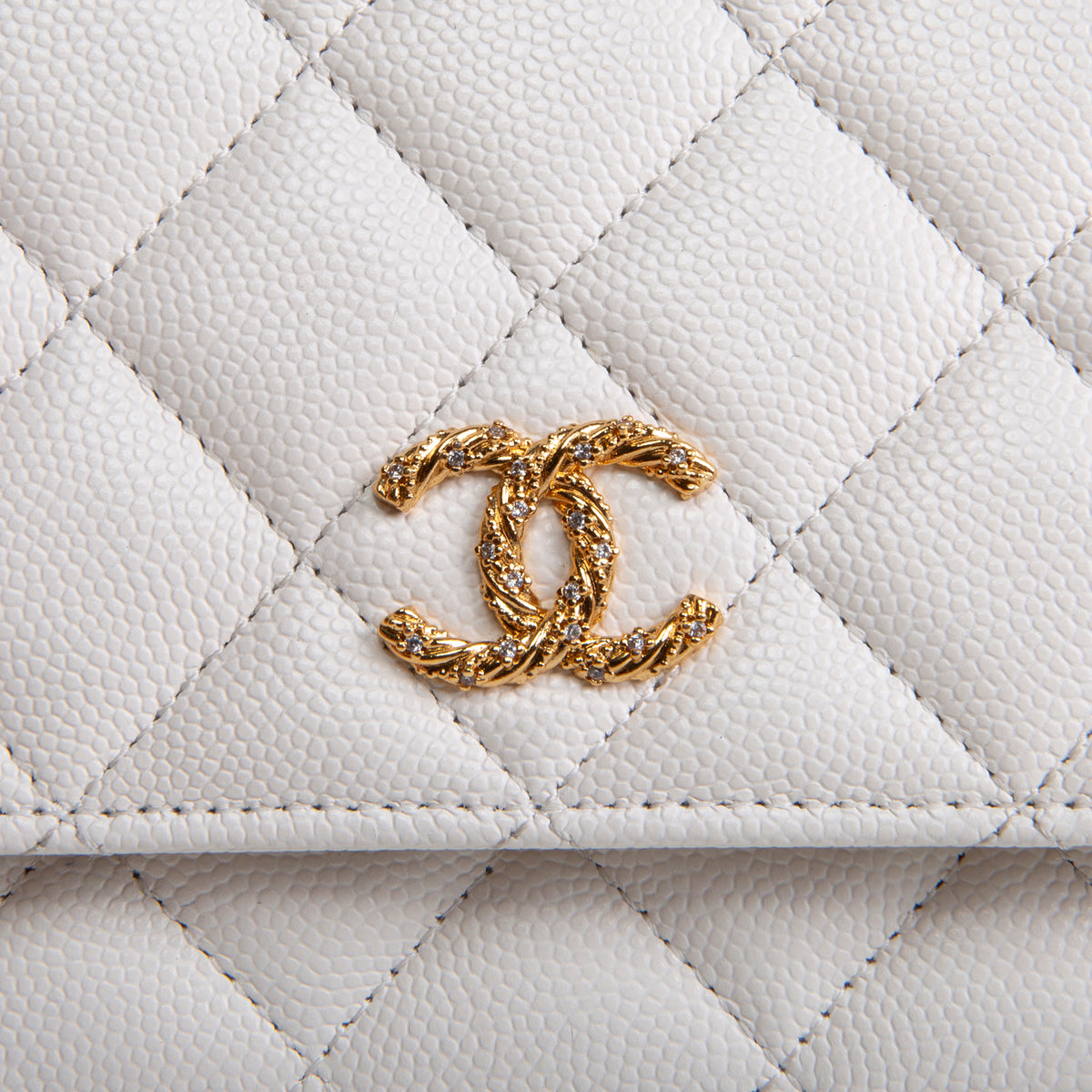 CHANEL Strass Wallet on Chain - White