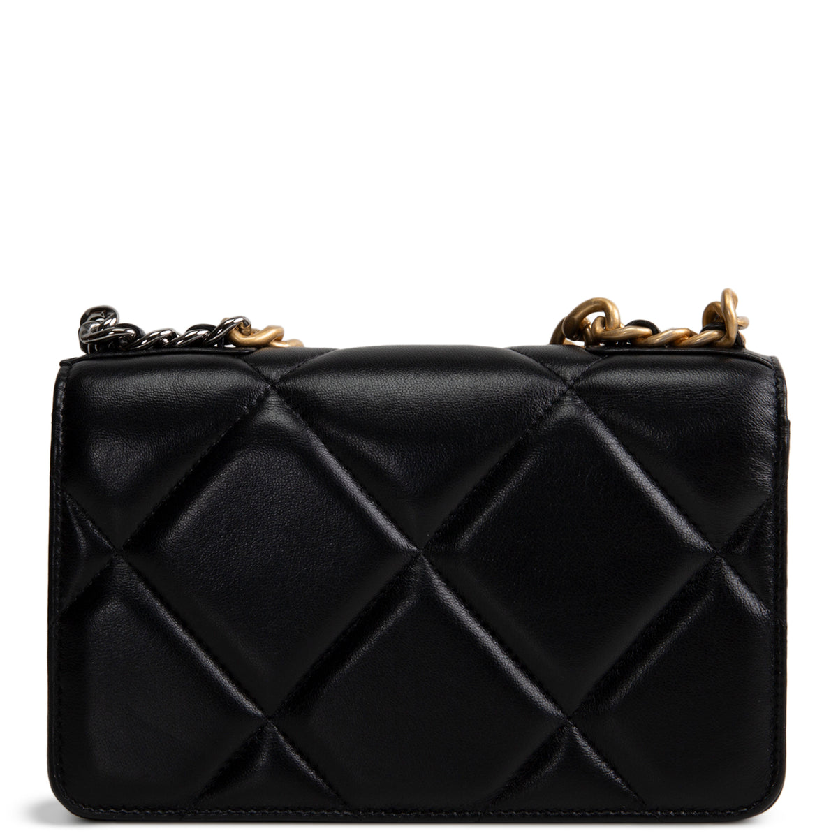 CHANEL Lambskin 19 Wallet On Chain - Black