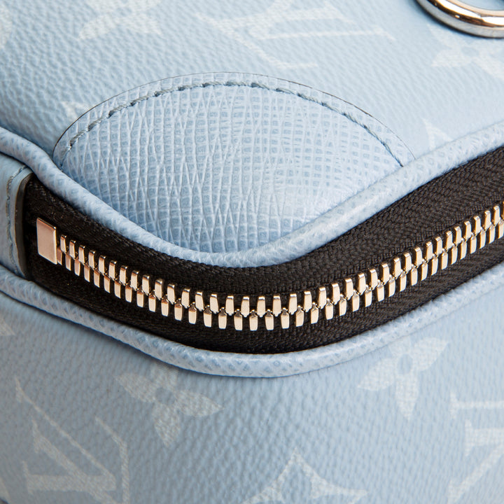LOUIS VUITTON Eclipse Alpha - Sky Blue