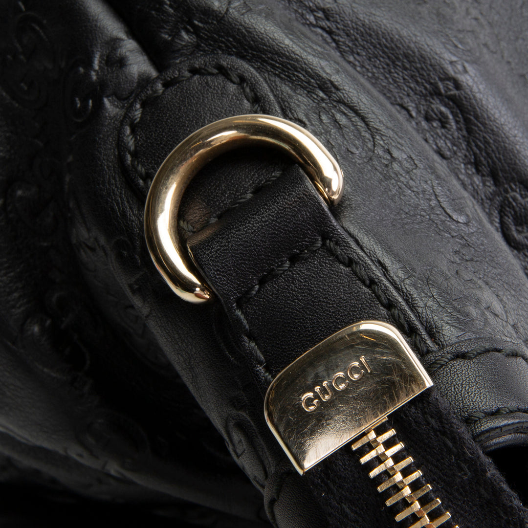 GUCCI Guccissima Sukey Shoulder Bag - Black