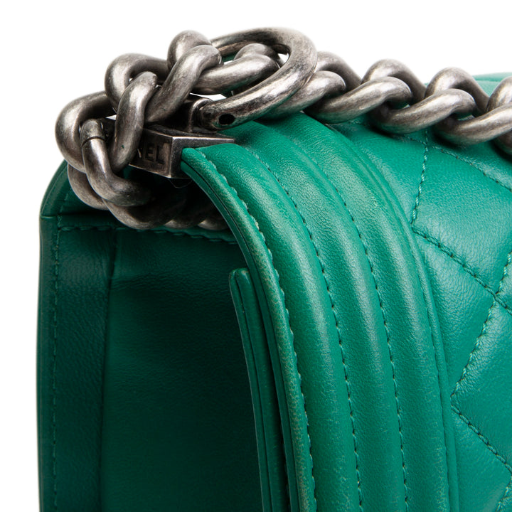 CHANEL Large Boy Bag - Green - OUTLET FINAL SALE
