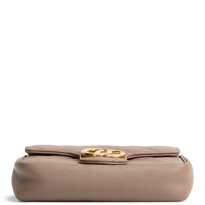 GUCCI GG Marmont Super Mini Shoulder Bag