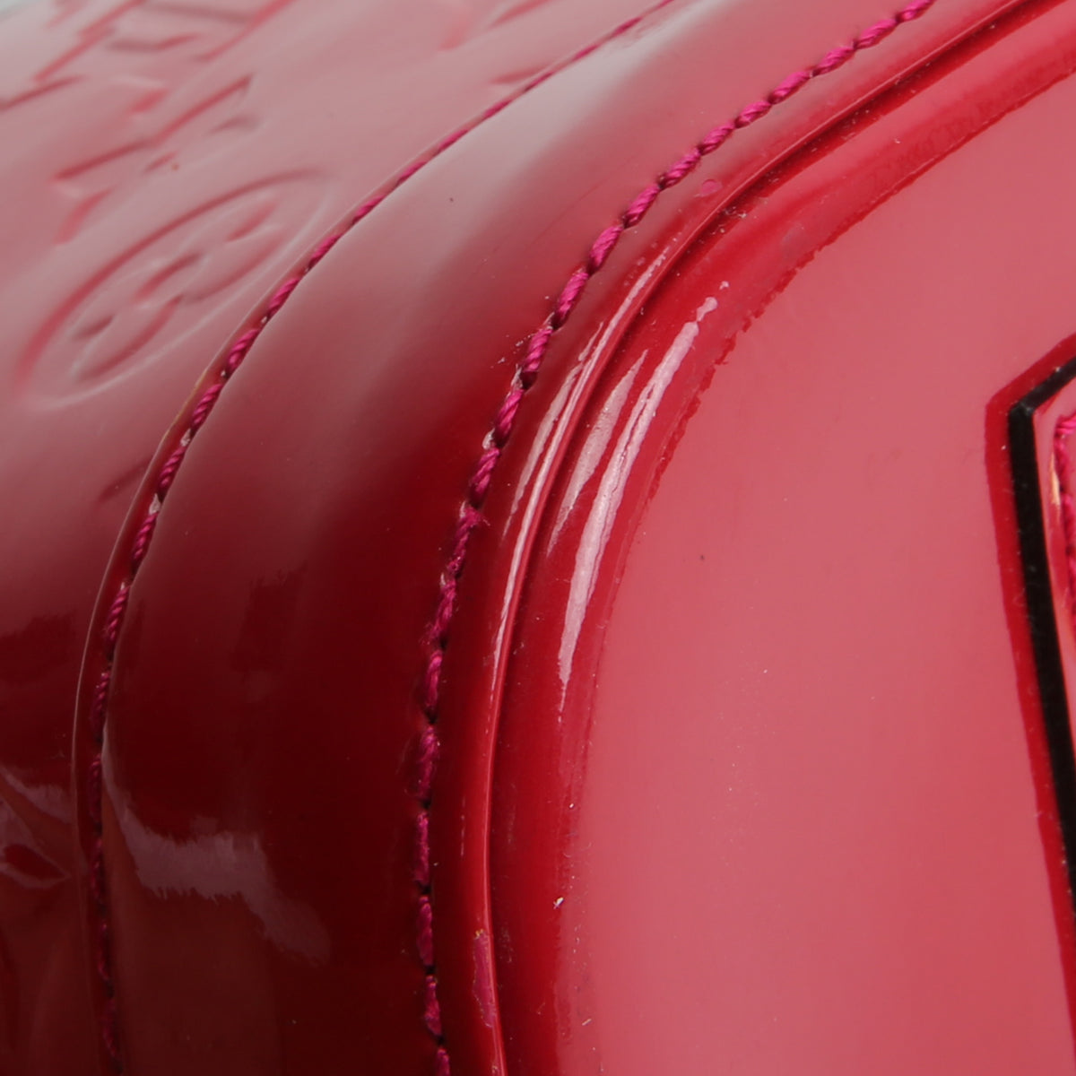 LOUIS VUITTON Alma Vernis PM - Red