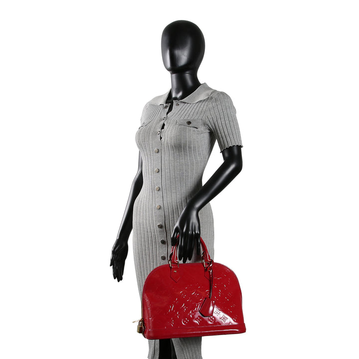 LOUIS VUITTON Alma Vernis PM - Red