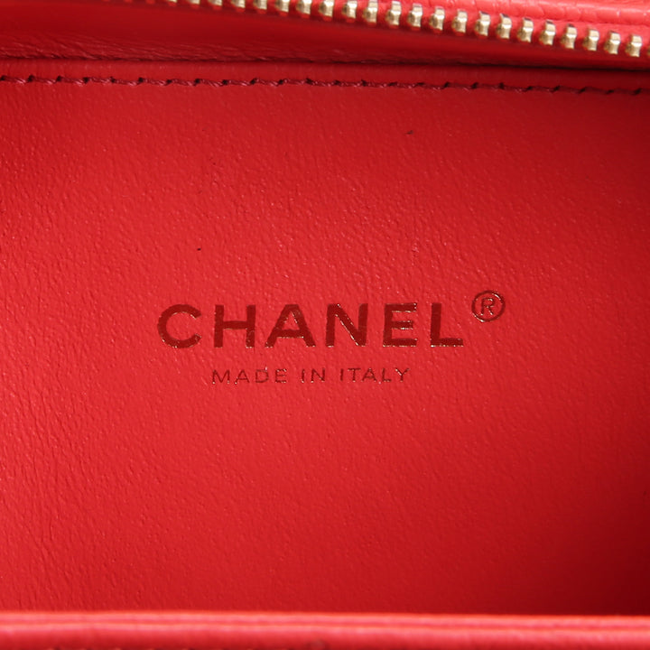 CHANEL Small Caviar Filigree Vanity Case - Coral