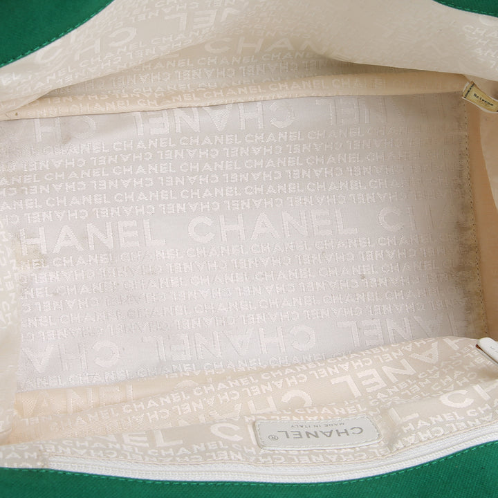 CHANEL Vintage White and Green Quilted No. 5 Tote Bag