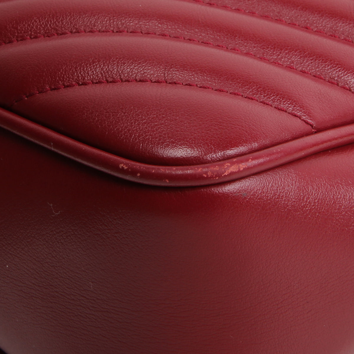 SAINT LAURENT Lou Camera Tassel Bag - Burgundy