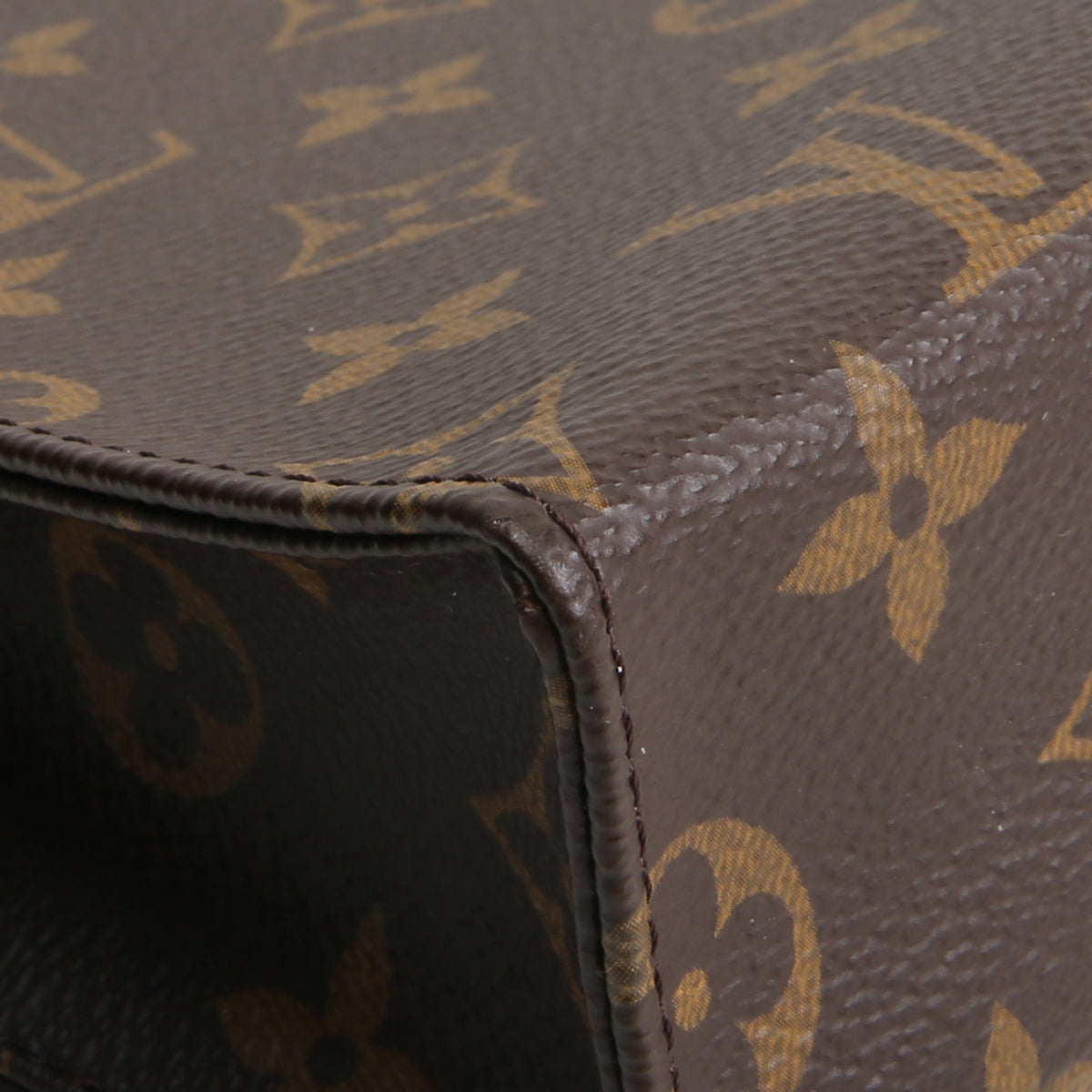 LOUIS VUITTON Monogram Poche Toiletry 26