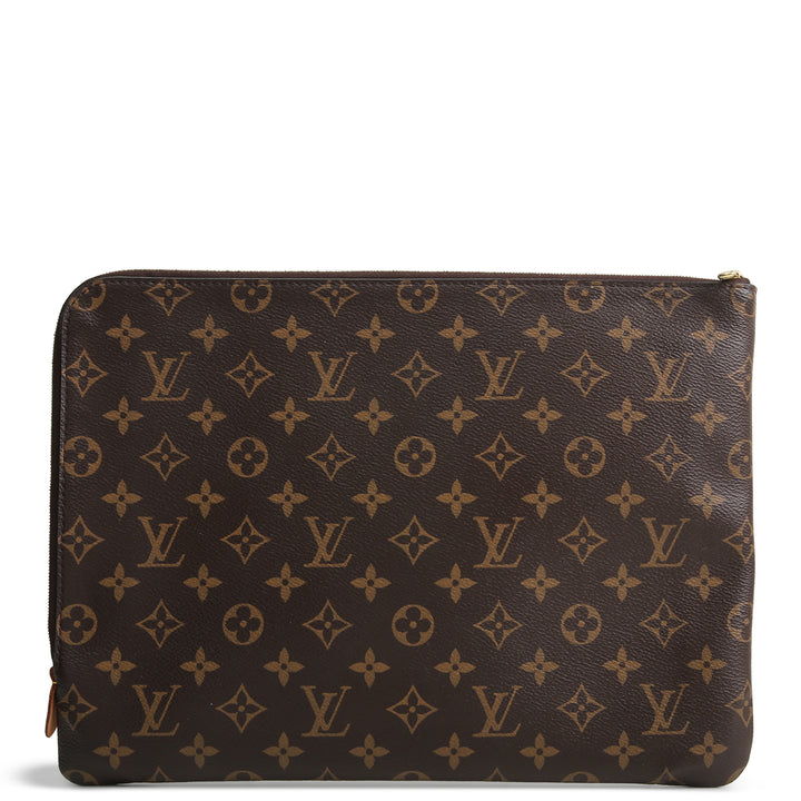 LOUIS VUITTON Monogram Laptop Sleeve