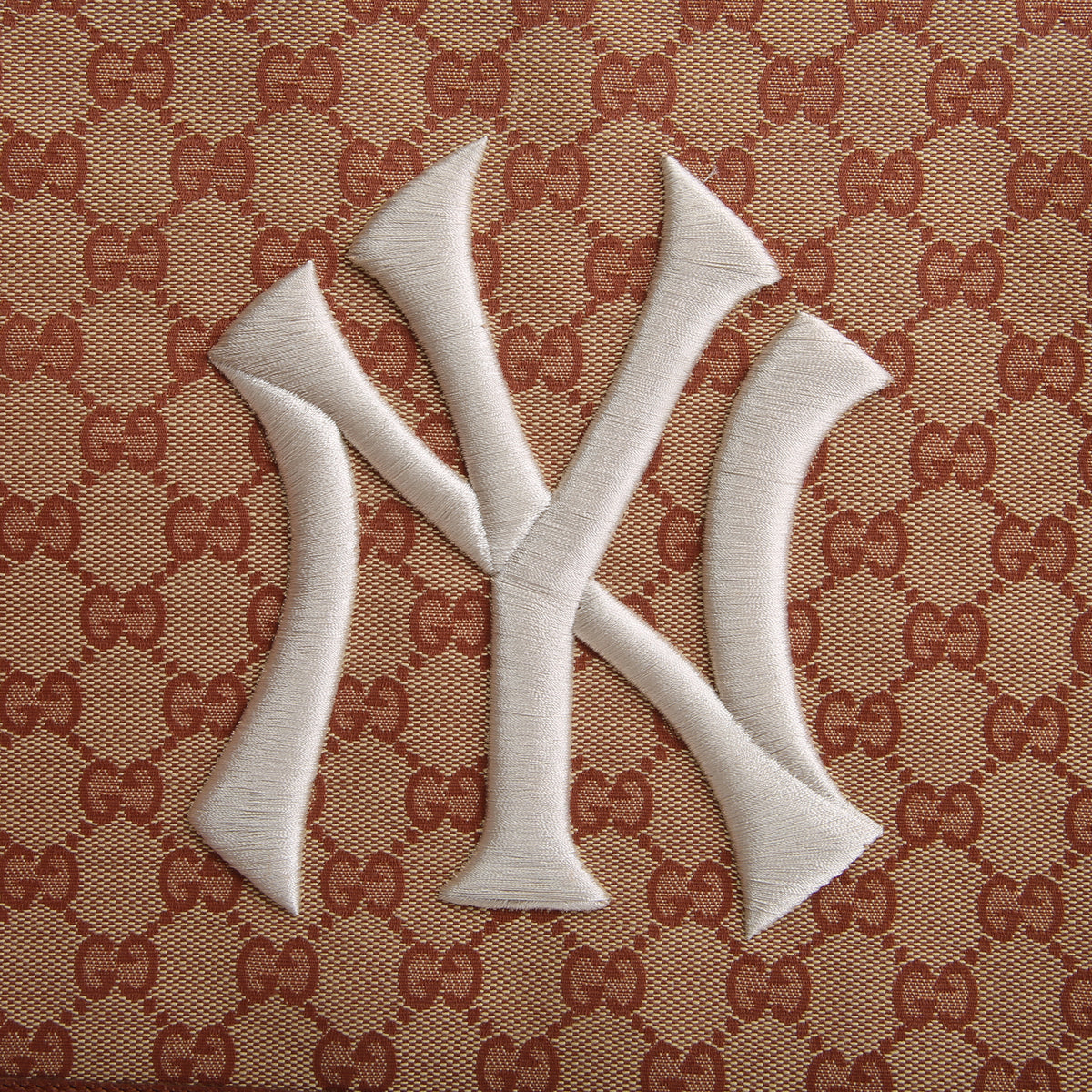 GUCCI x MLB GG Canvas Wristlet