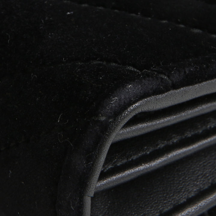 GUCCI Velvet Marmont Wallet on Chain - Black