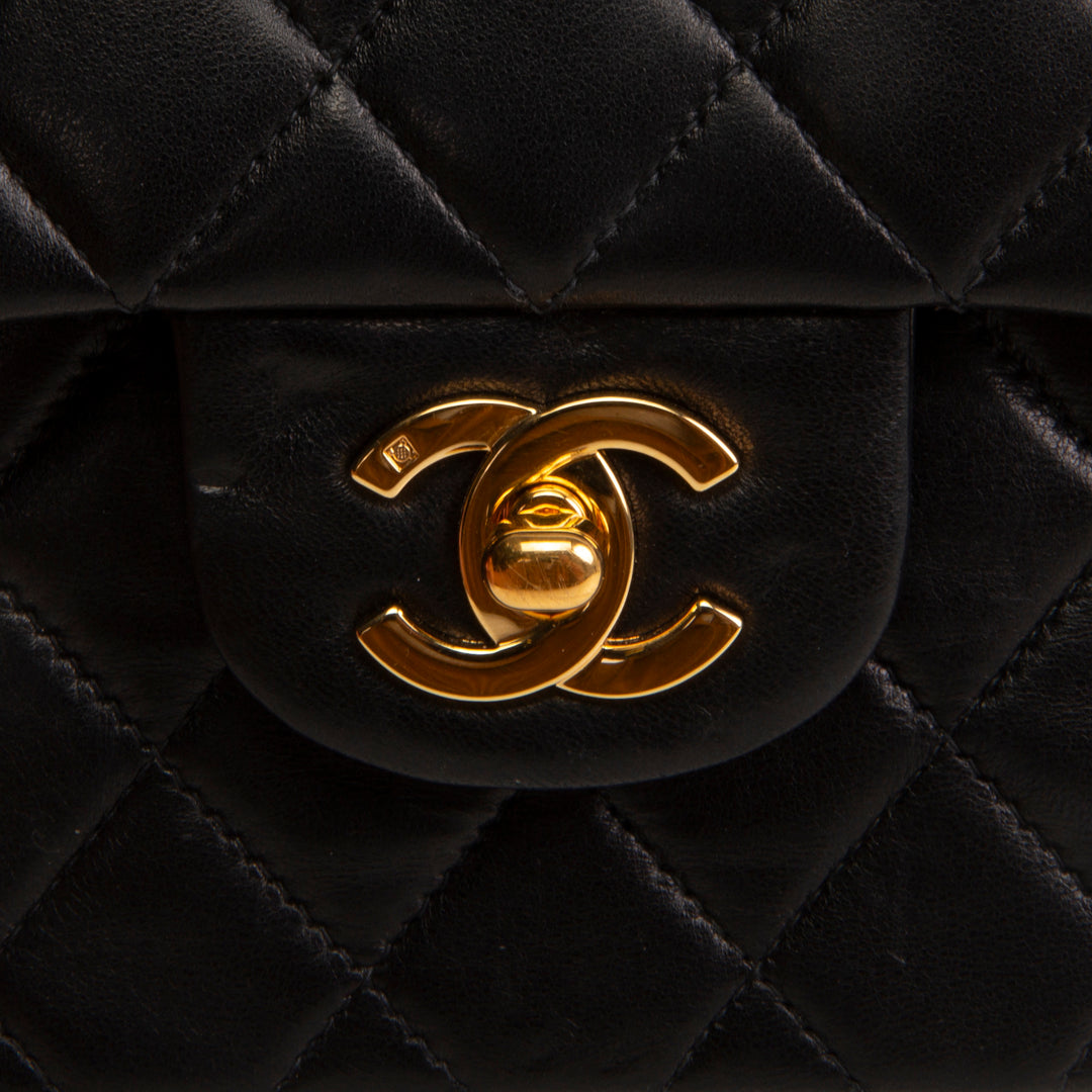 CHANEL Vintage Lambskin Classic Double Flap - Black OUTLET FINAL SALE