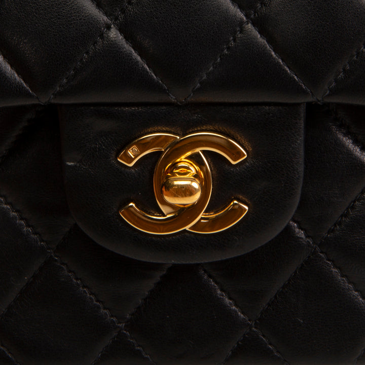 CHANEL Vintage Lambskin Classic Double Flap - Black OUTLET FINAL SALE