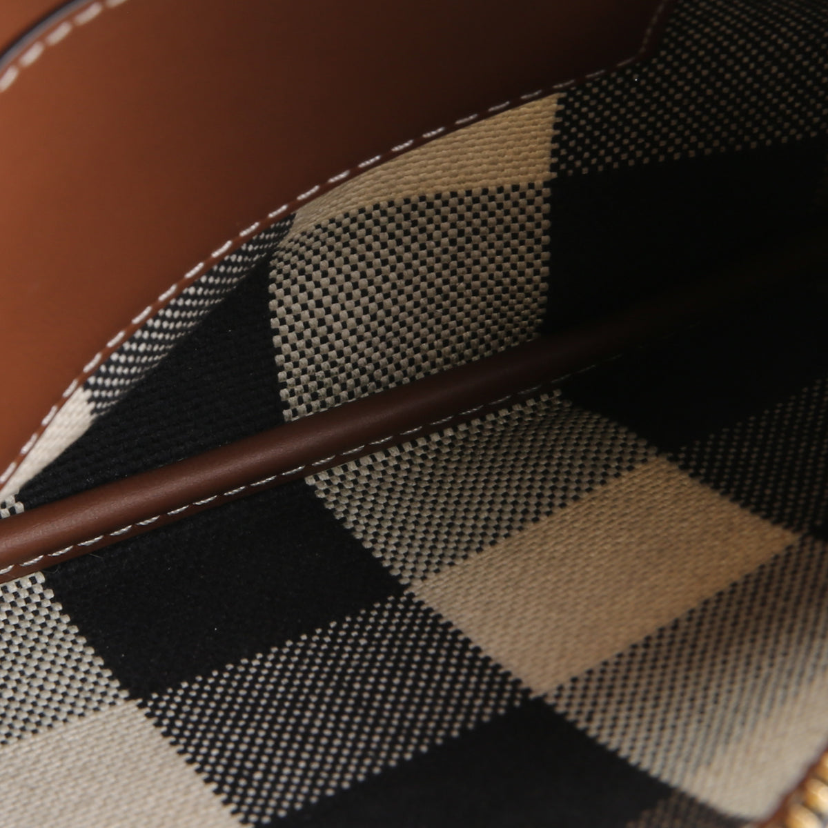 BURBERRY House Check Peyton Wristlet Pouch