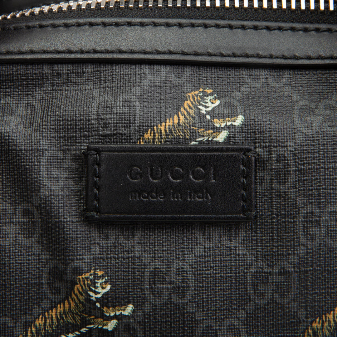GUCCI GG Supreme Tiger Soft Duffle - Black