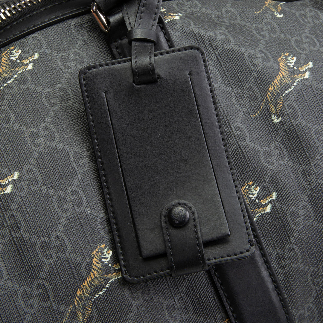 GUCCI GG Supreme Tiger Soft Duffle - Black