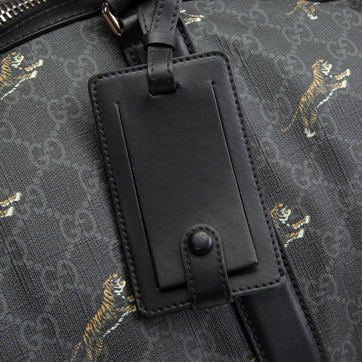 GUCCI GG Supreme Tiger Soft Duffle - Black