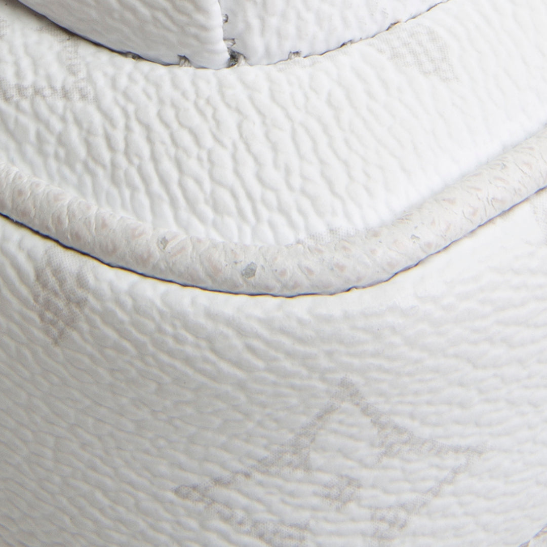 LOUIS VUITTON Taigarama Avenue Sling Bag - White