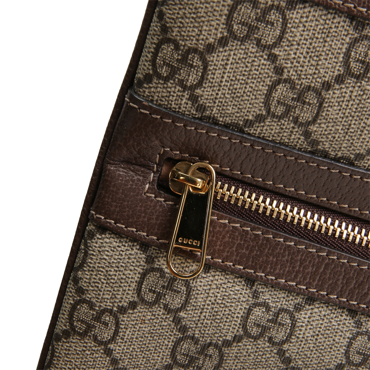 GUCCI GG Supreme Ophidia Pouch