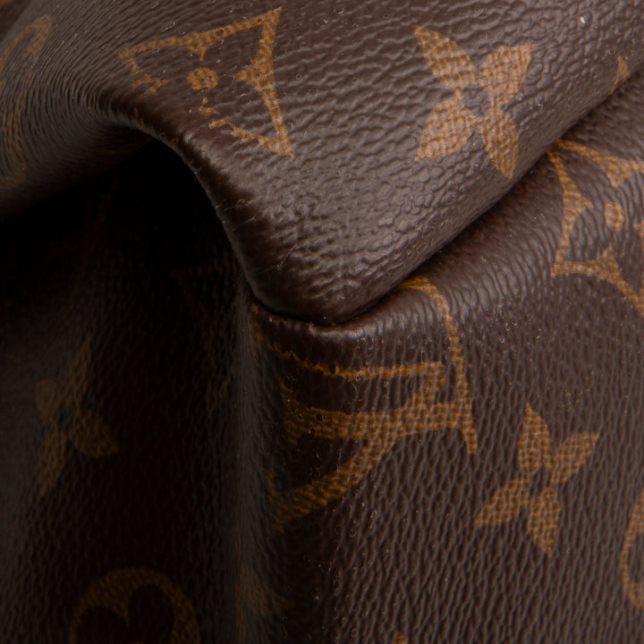 LOUIS VUITTON Monogram Artsy GM