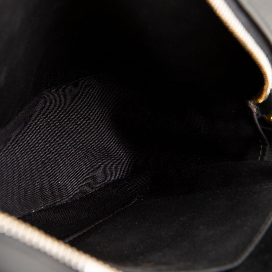 SAINT LAURENT Camera Lou Tassel Bag - Black