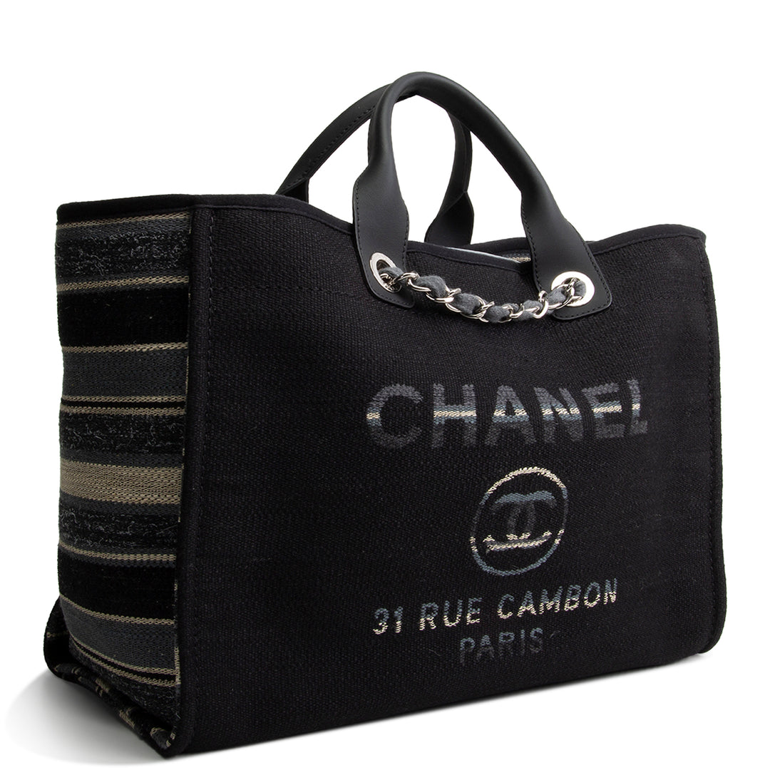 CHANEL Medium Deauville Tote