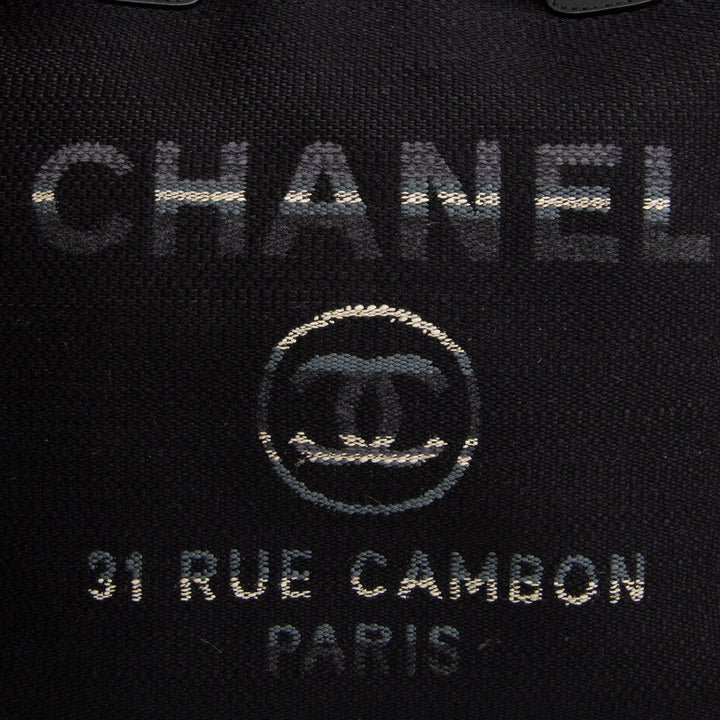 CHANEL Medium Deauville Tote