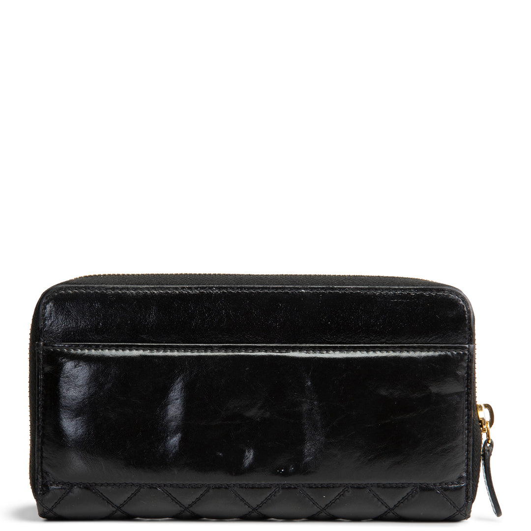 CHANEL Zip Around Wallet