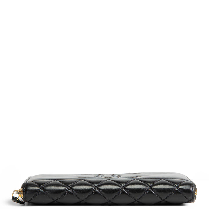 CHANEL Zip Around Wallet