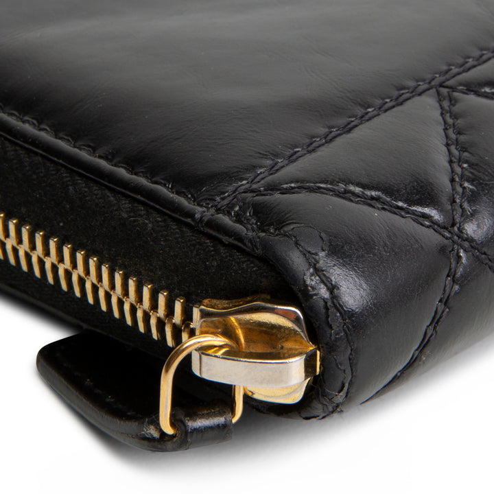CHANEL Zip Around Wallet