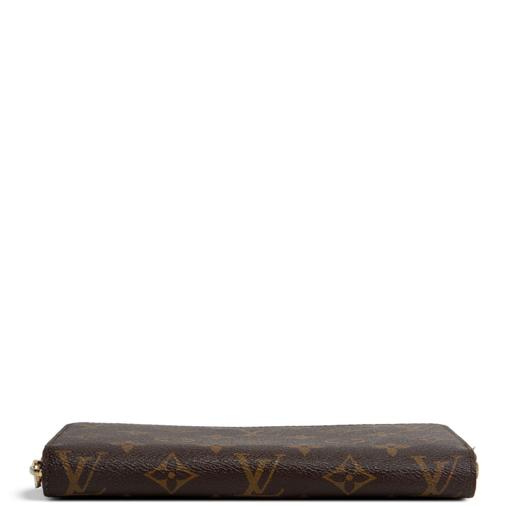 LOUIS VUITTON Monogram Zippy Wallet